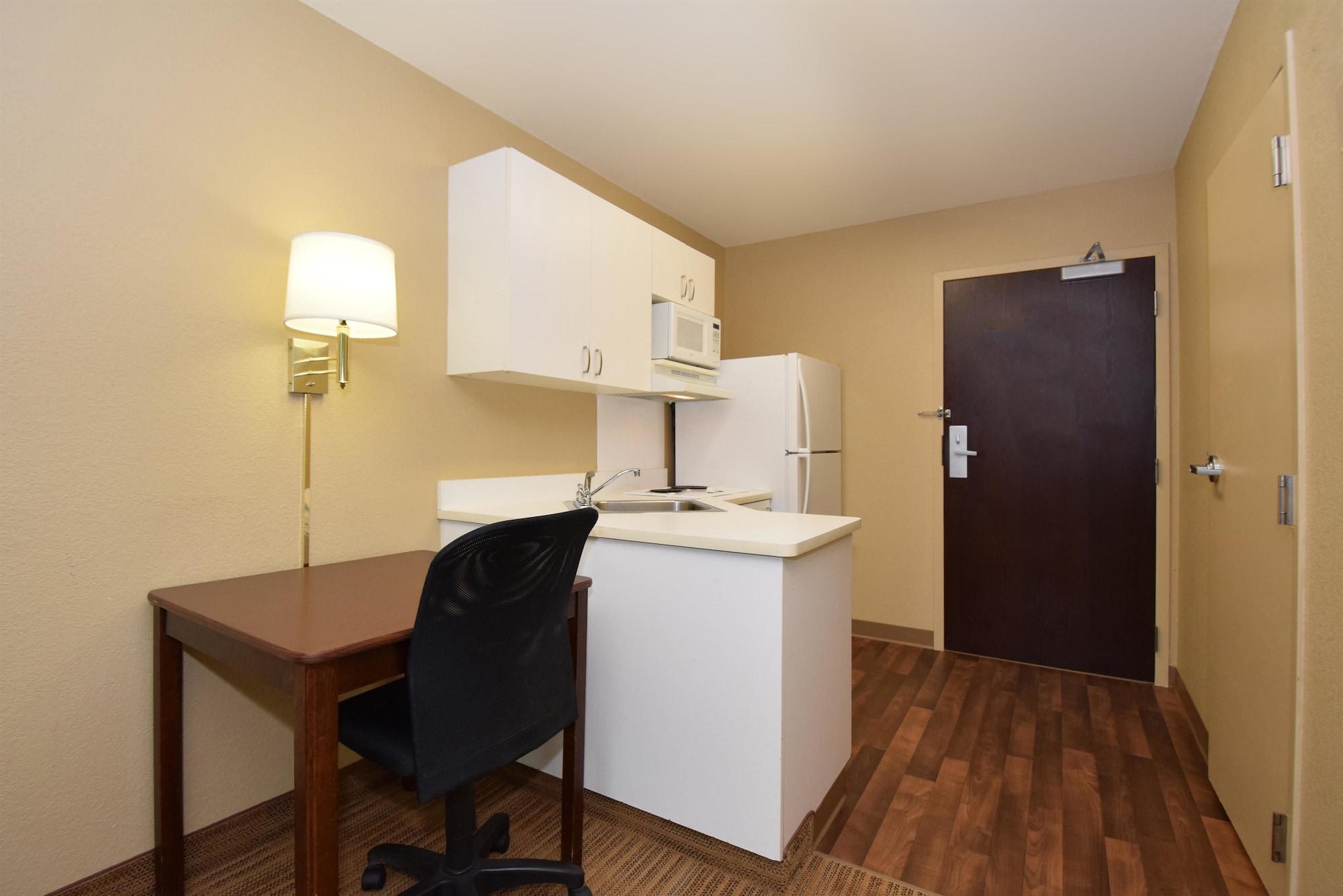 Extended Stay America Suites - Sacramento - Уест Сакраменто Екстериор снимка