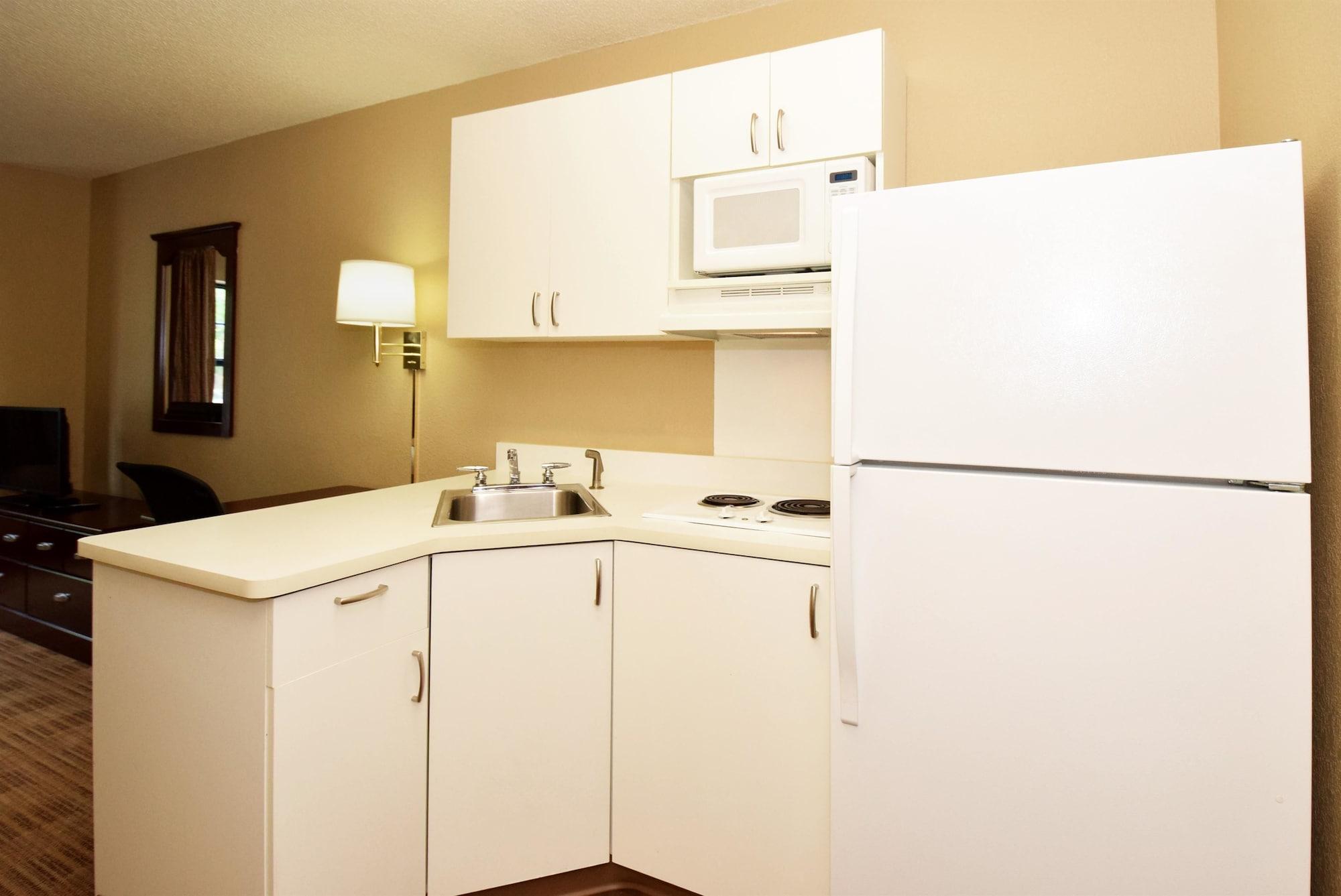 Extended Stay America Suites - Sacramento - Уест Сакраменто Екстериор снимка