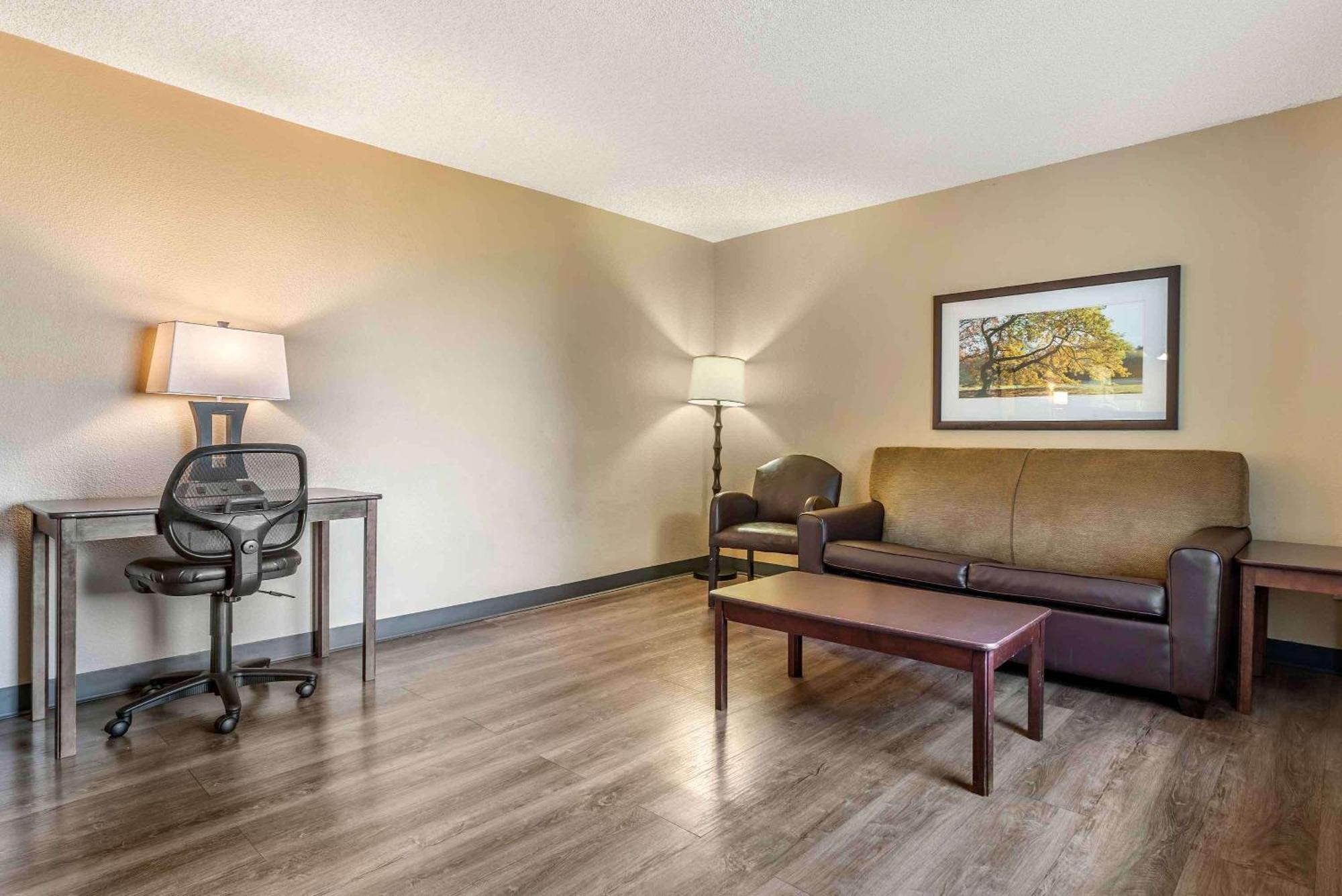 Extended Stay America Suites - Sacramento - Уест Сакраменто Екстериор снимка